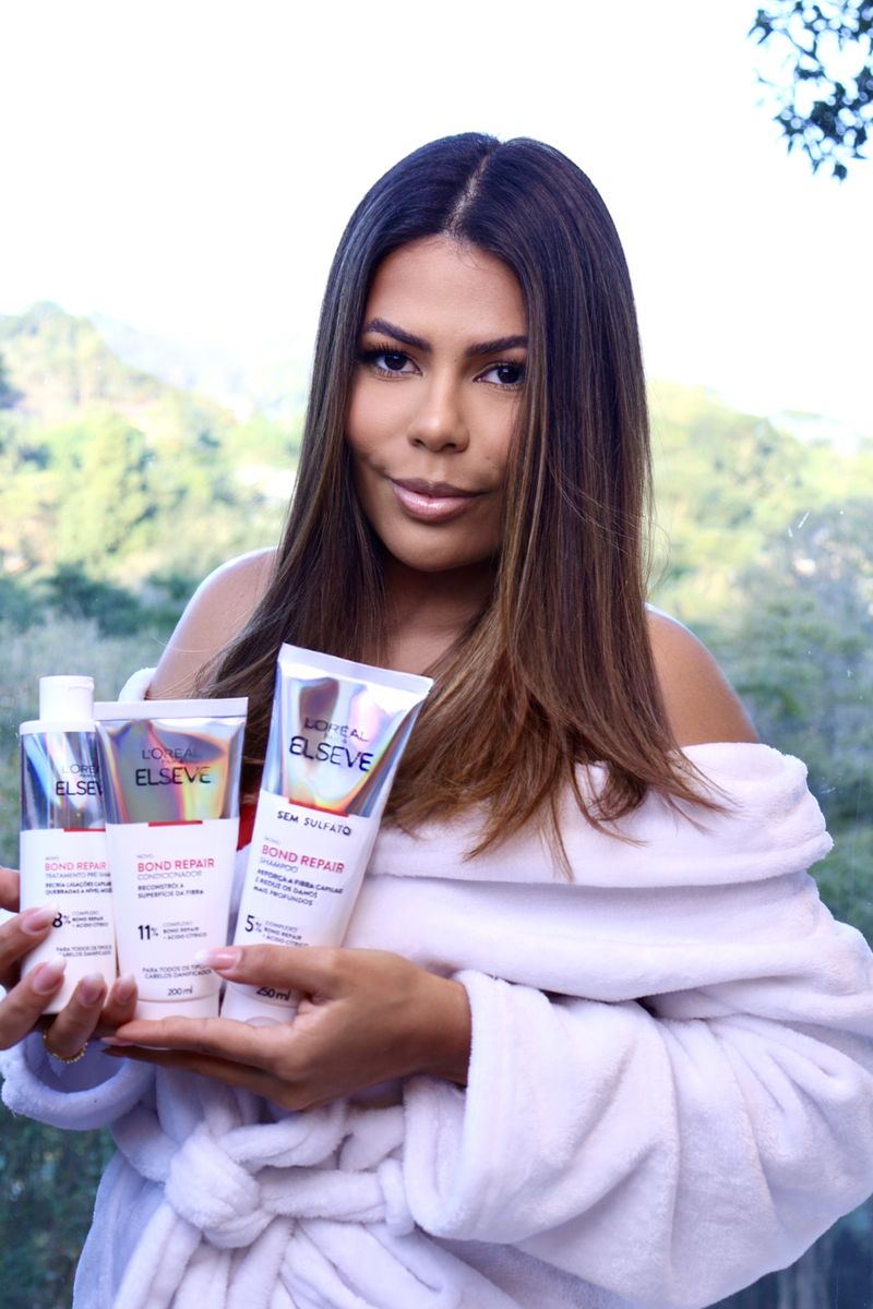 Dhaísa do Carmo em campanha para L'Oréal Elseve Bond Repair